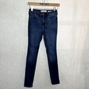 Hollister High Rise Skinny Jeans
